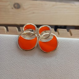 Boucle d' oreille 3